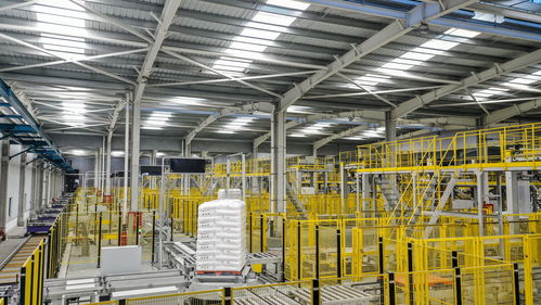 中國(guó)石化國(guó)內(nèi)最高單線倉庫在漢投用，智能物流開啟產(chǎn)品全鏈路溯源新篇章